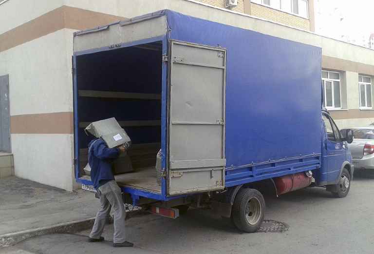 Стоимость доставки коробок С вещами И пакетов, холодильника двухкамерного догрузом из Калининграда в Серпухов
